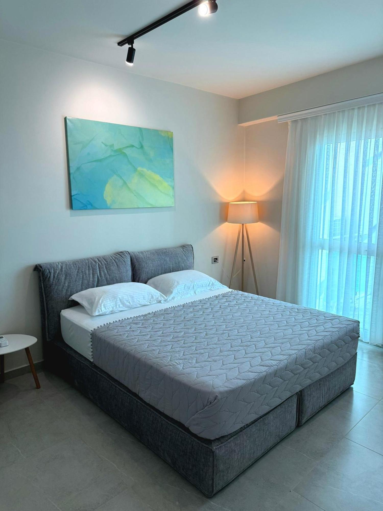 Stay-Five Rooms & Apartments Шкодер Экстерьер фото