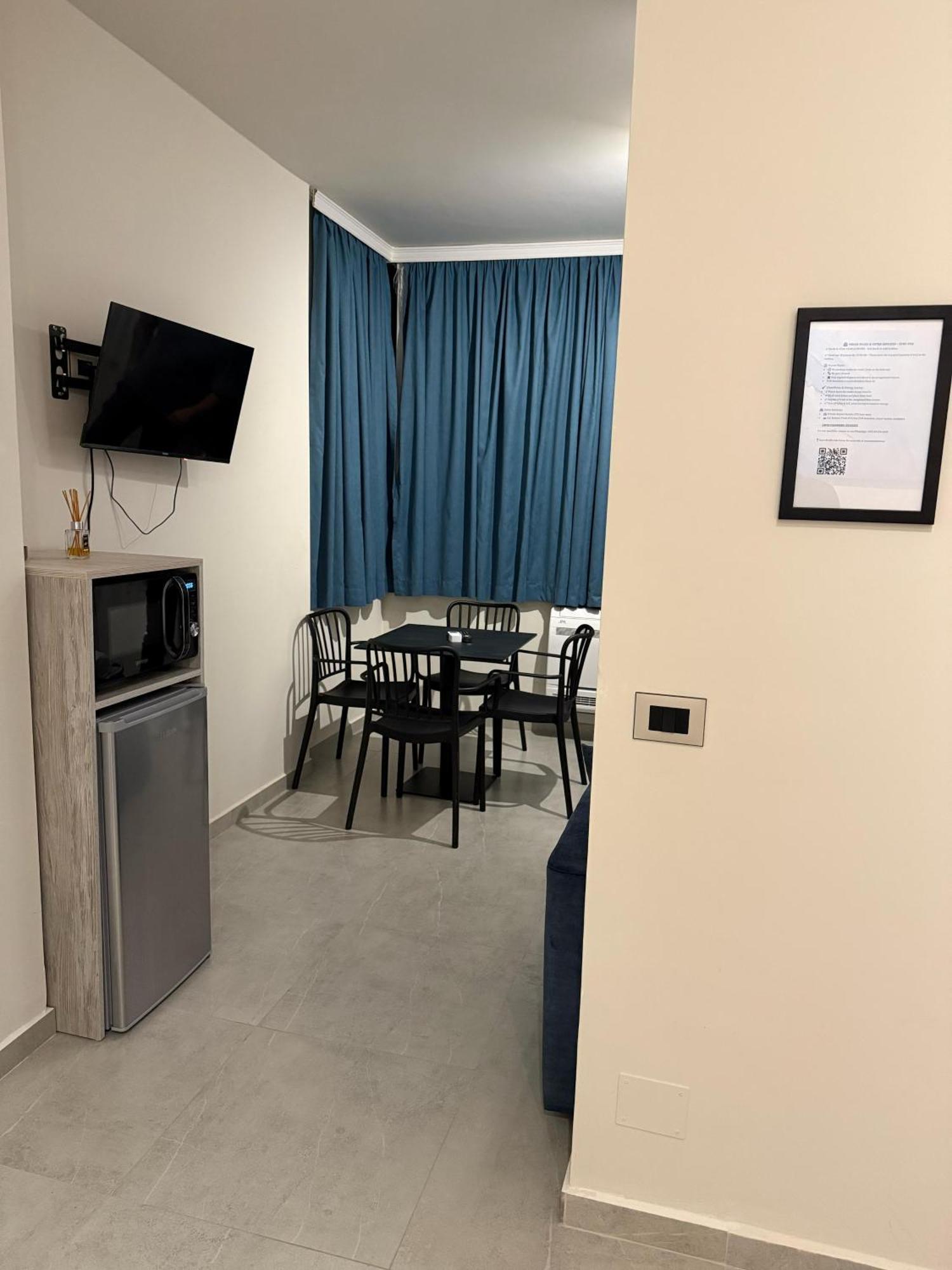 Stay-Five Rooms & Apartments Шкодер Экстерьер фото